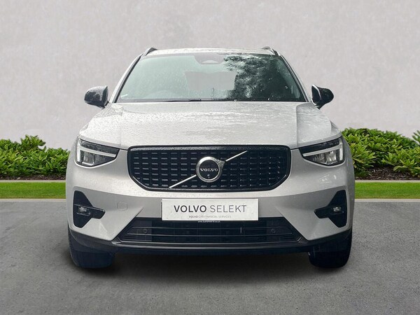 Used Volvo XC40 2023 for sale - 76170661: Photo 5
