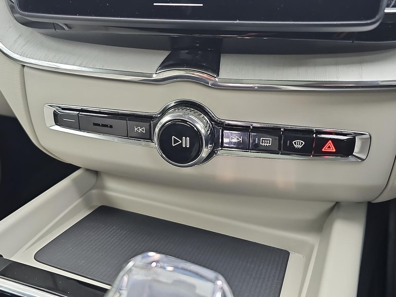 Used Volvo XC60 2025 for sale - 77489678: Photo 12