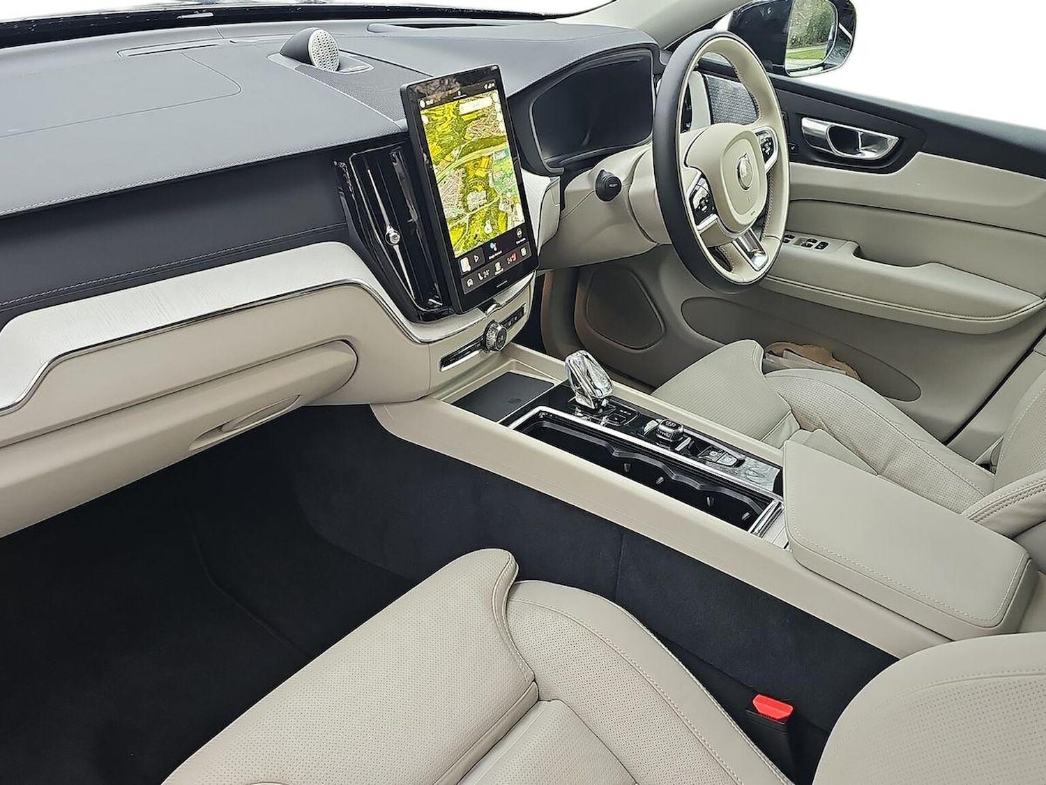 Used Volvo XC60 2025 for sale - 77489678: Photo 7