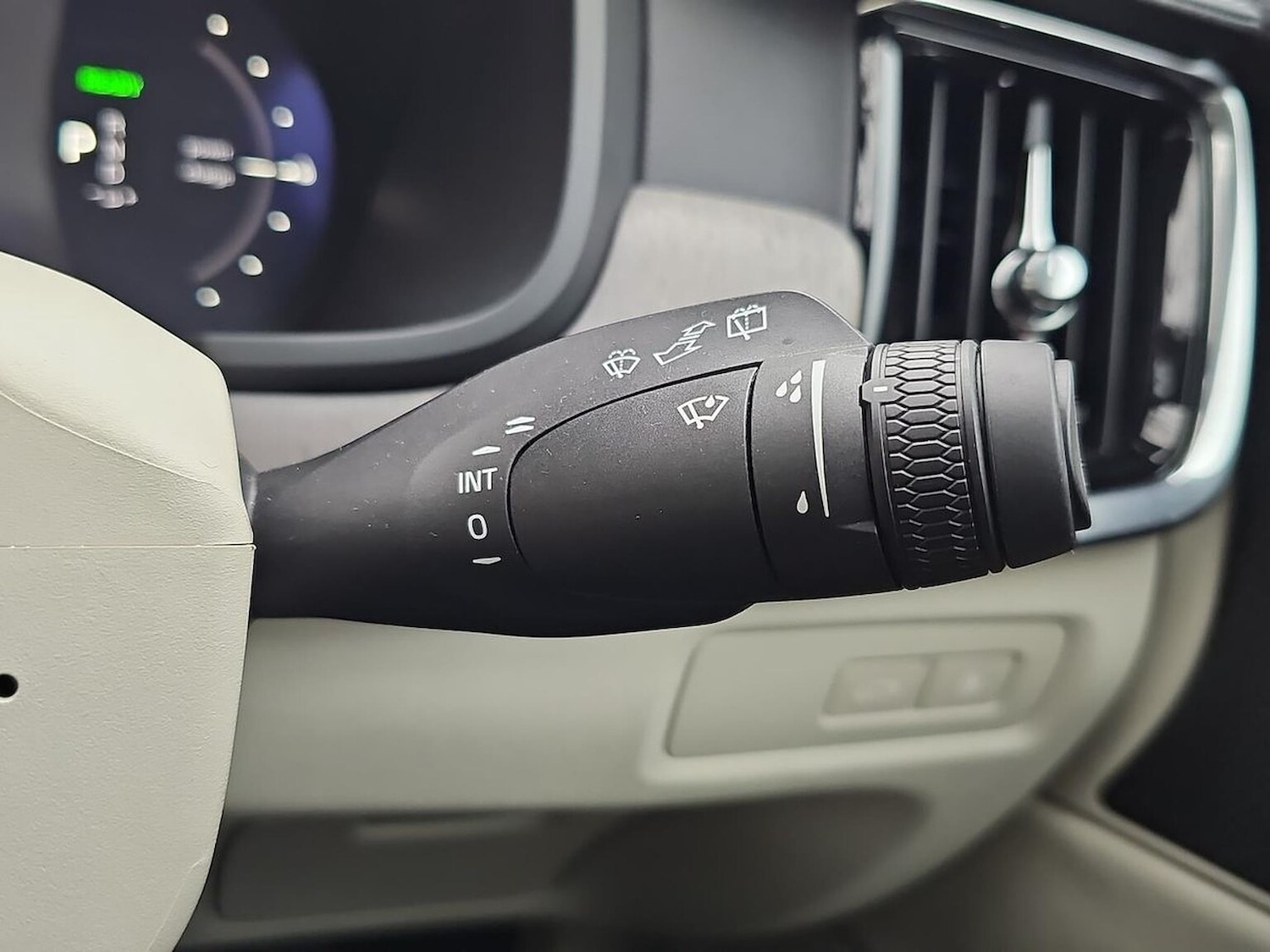 Used Volvo V90 2025 for sale - 78191346: Photo 29