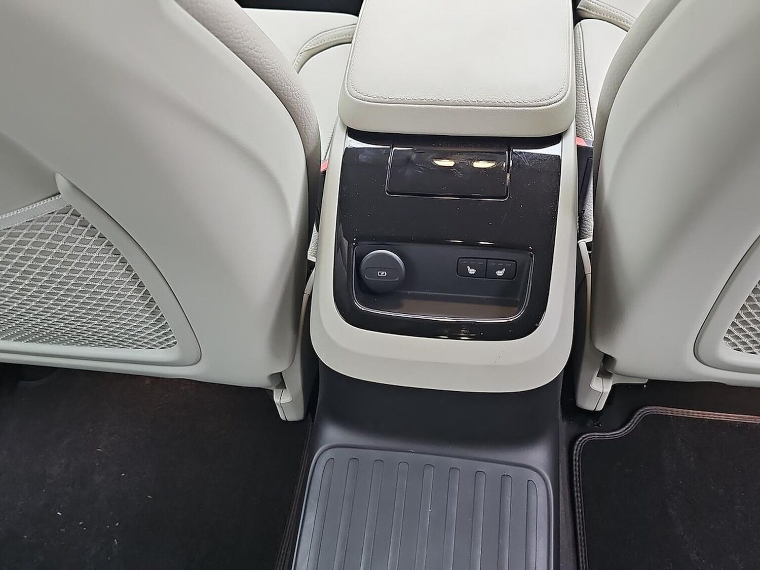 Used Volvo V90 2025 for sale - 78191346: Photo 40