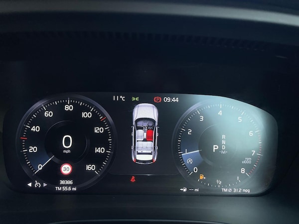 Used Volvo XC40 2020 for sale - 76171585: Photo 10