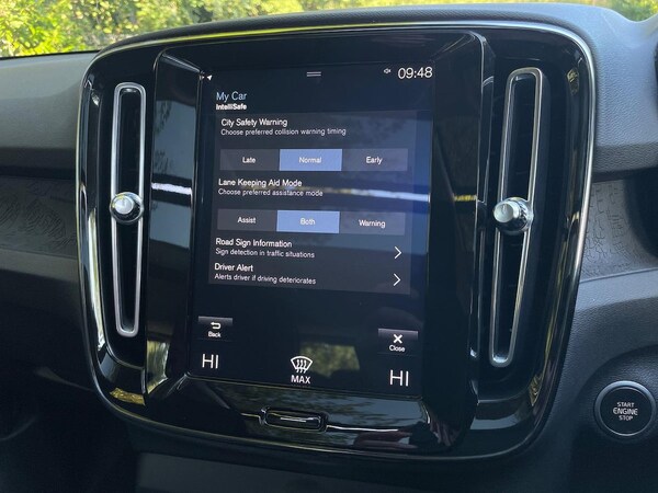 Used Volvo XC40 2020 for sale - 76171585: Photo 25