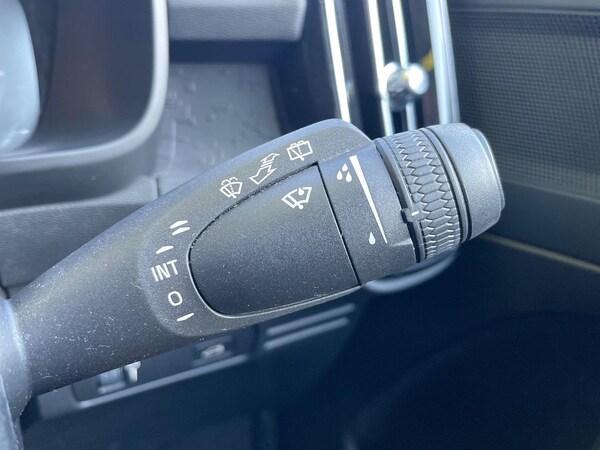 Used Volvo XC40 2020 for sale - 76171585: Photo 28