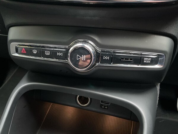 Used Volvo XC40 2020 for sale - 76299450: Photo 12