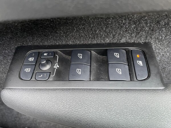 Used Volvo XC40 2020 for sale - 76299450: Photo 21