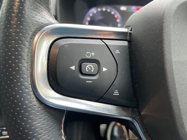 Used Volvo XC40 2020 for sale - 76299450: Photo 27