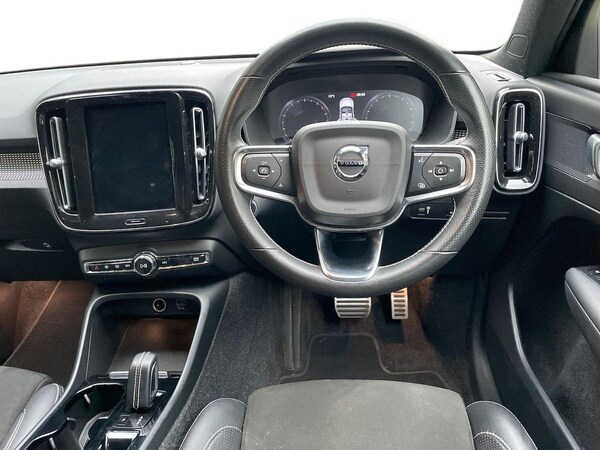 Used Volvo XC40 2020 for sale - 76299450: Photo 9