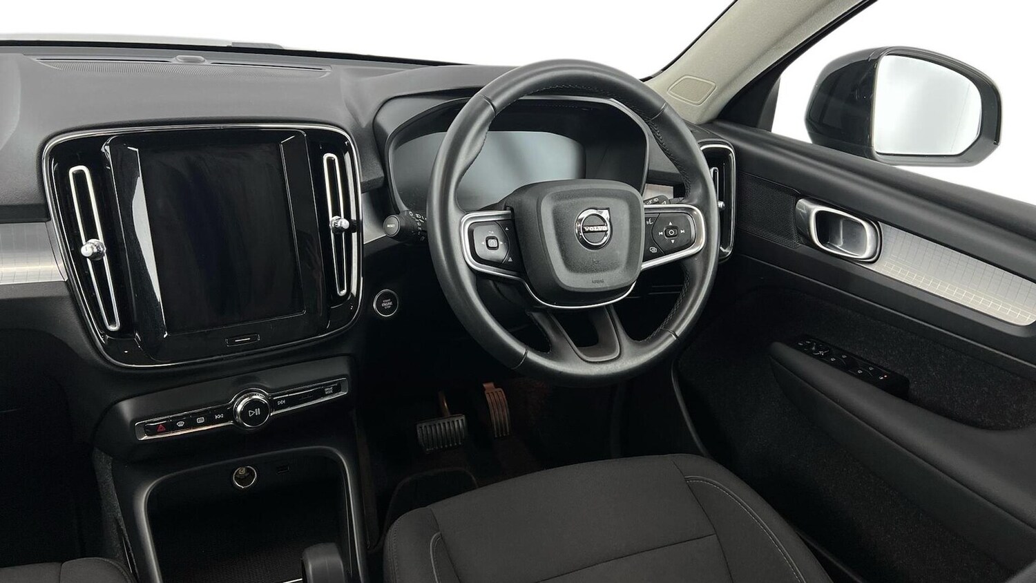 Used Volvo XC40 2021 for sale - 76627997: Photo 7