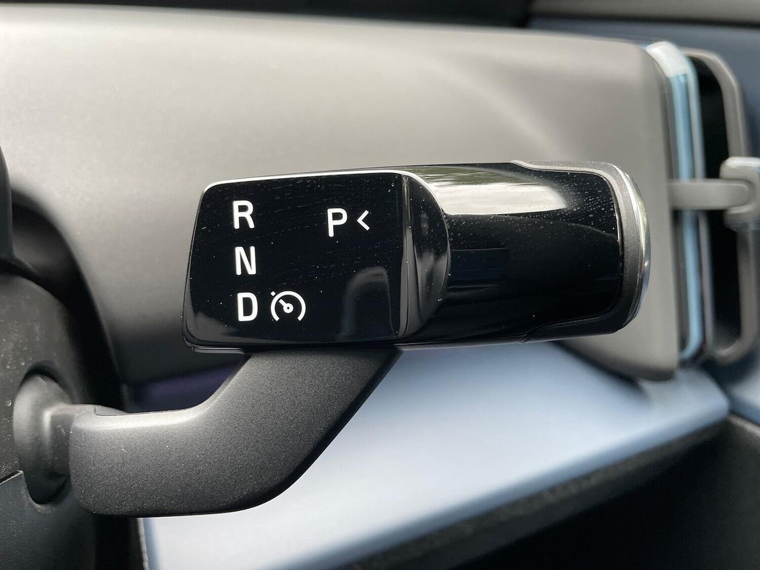 Used Volvo EX30 2025 for sale - 76198442: Photo 28