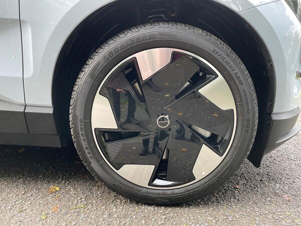 Used Volvo EX30 2025 for sale - 76198442: Photo 6