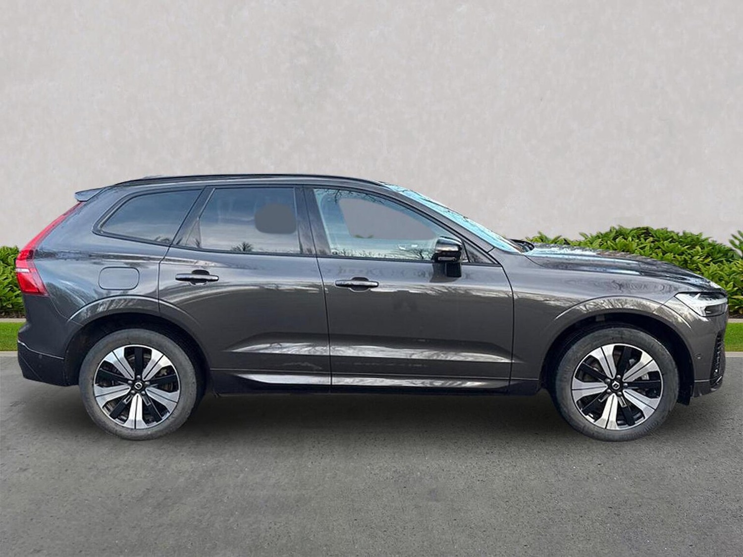 Used Volvo XC60 2023 for sale - 76785176: Photo 3