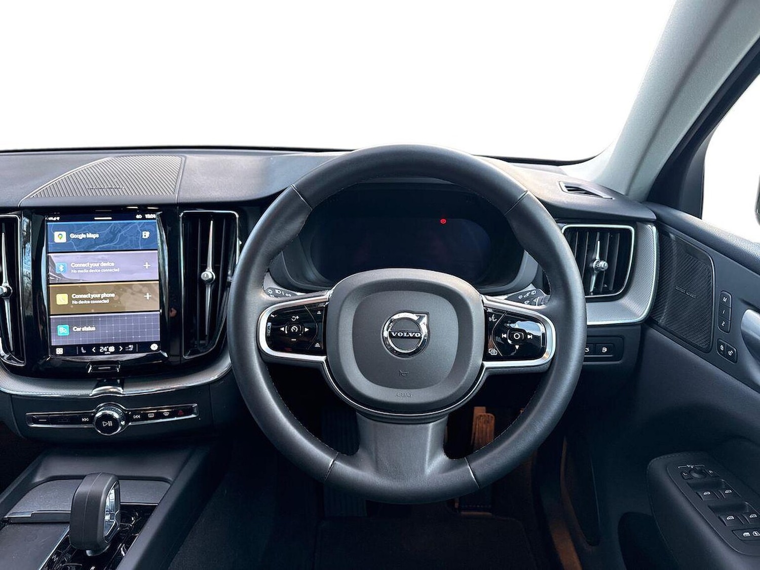 Used Volvo XC60 2023 for sale - 76785176: Photo 9