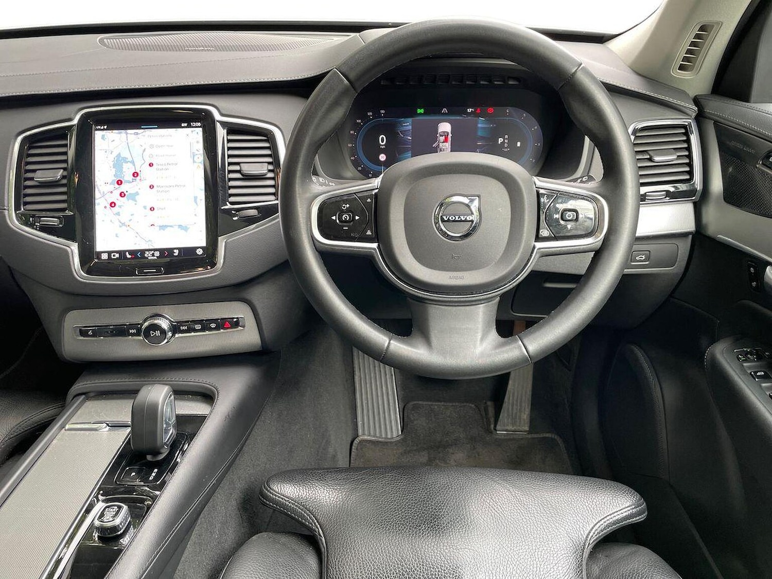 Used Volvo XC90 2022 for sale - 76149419: Photo 9