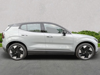 Used Volvo EX30 2025 for sale - 76115516: Photo 3