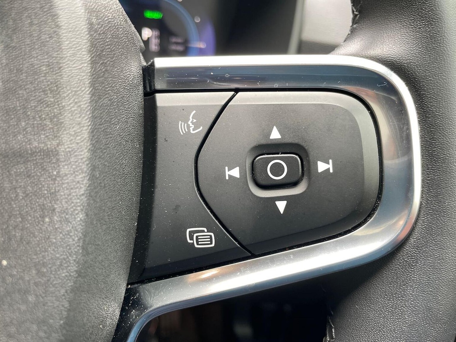 Used Volvo C40 2024 for sale - 76682560: Photo 26