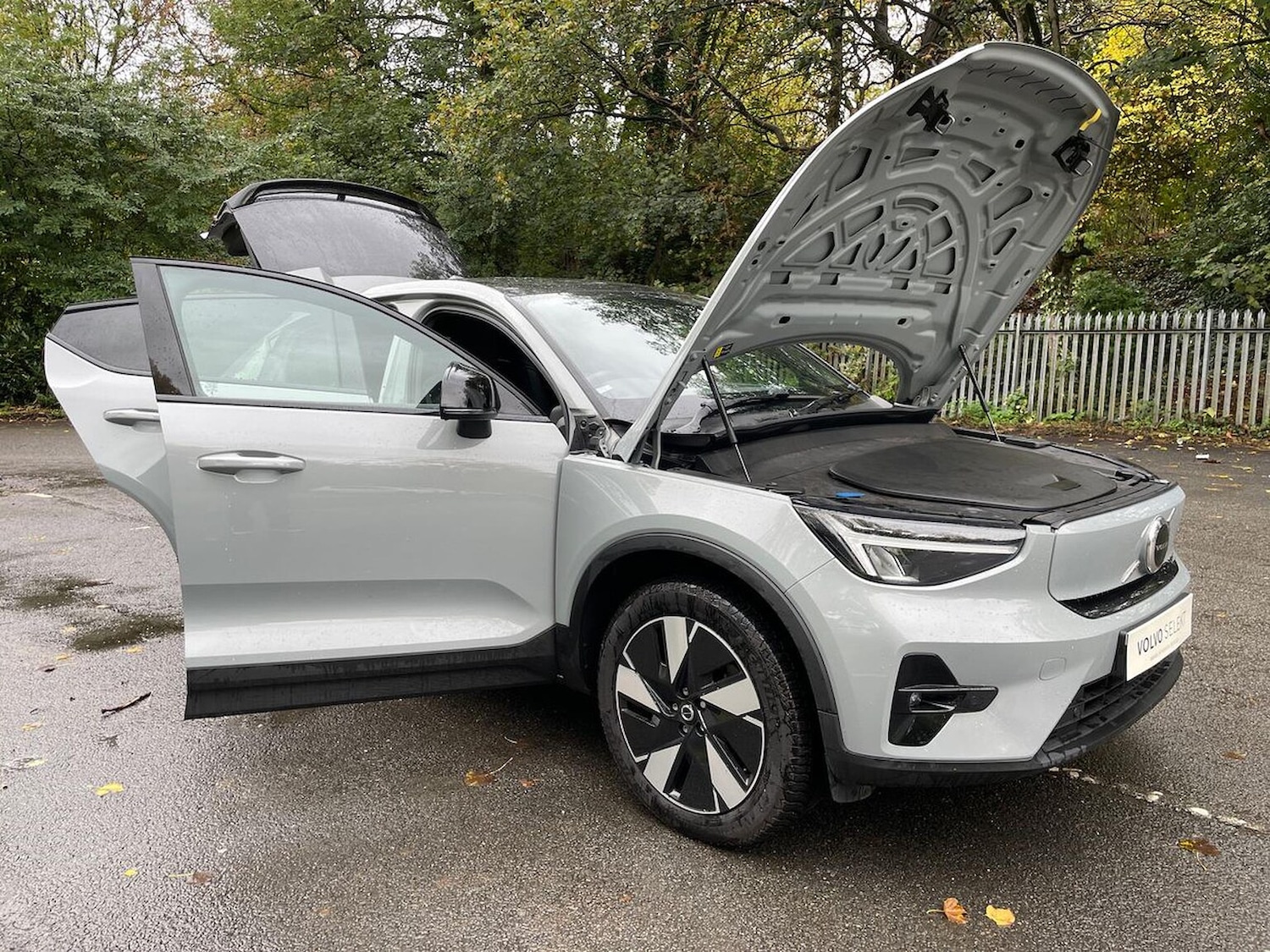 Used Volvo C40 2024 for sale - 76682560: Photo 40