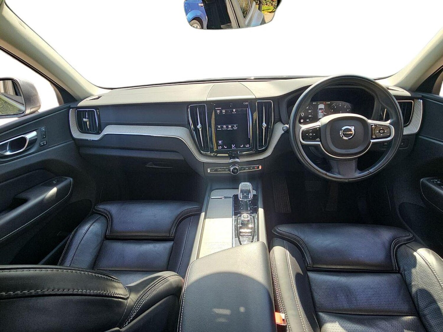 Used Volvo XC60 2021 for sale - 78191329: Photo 10