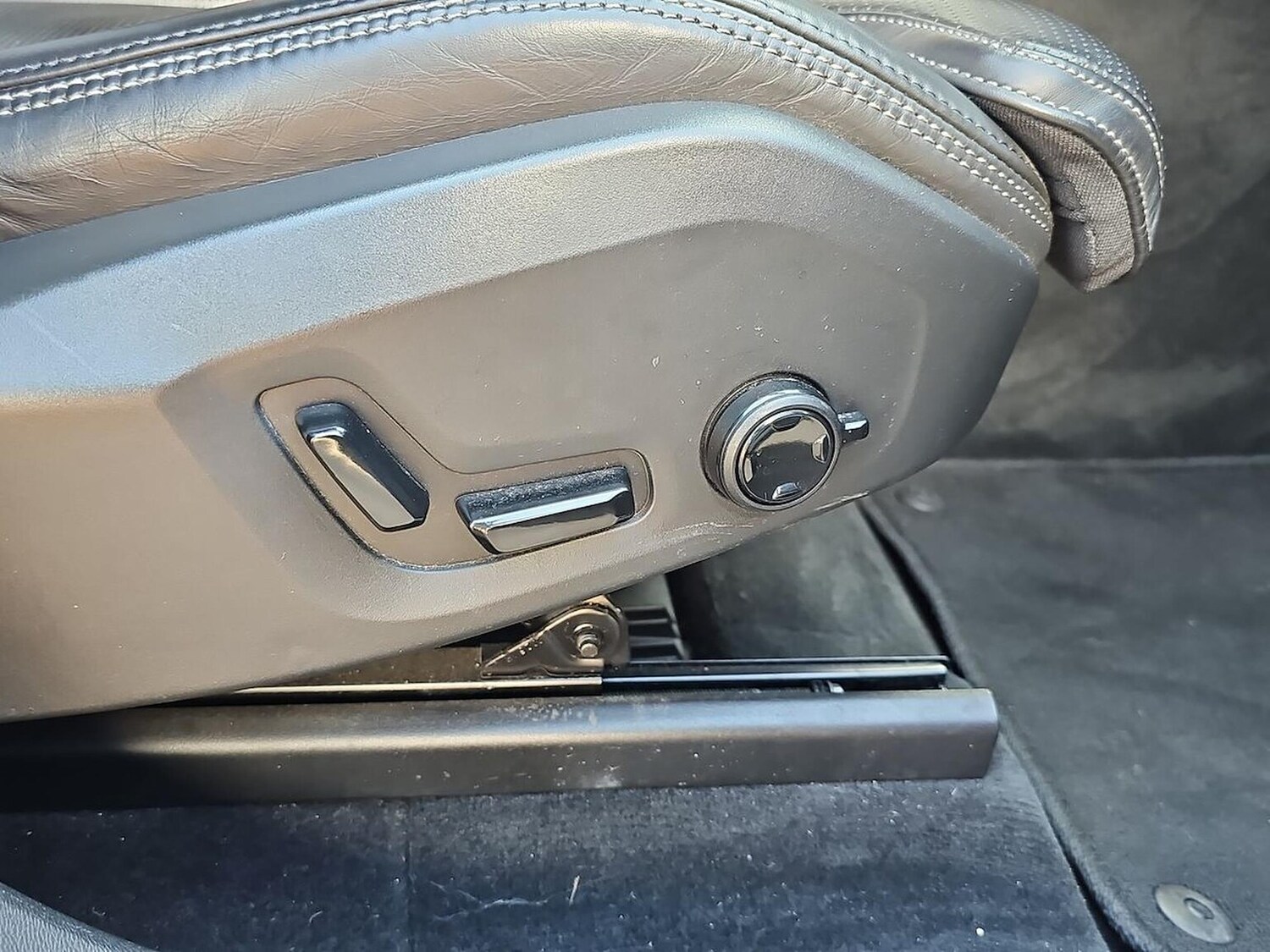 Used Volvo XC60 2021 for sale - 78191329: Photo 31