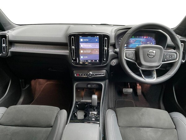 Used Volvo XC40 2023 for sale - 76268328: Photo 8