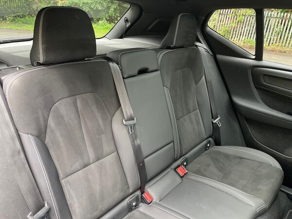 Used Volvo XC40 2022 for sale - 76232777: Photo 16