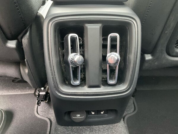 Used Volvo XC40 2022 for sale - 76232777: Photo 22