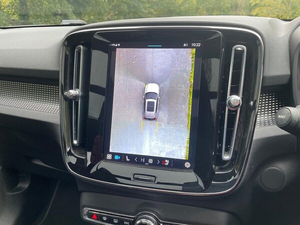 Used Volvo XC40 2022 for sale - 76232777: Photo 23