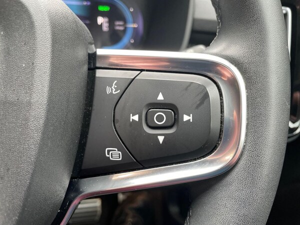 Used Volvo XC40 2022 for sale - 76232777: Photo 26