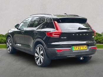 Used Volvo XC40 2022 for sale - 76232777: Photo