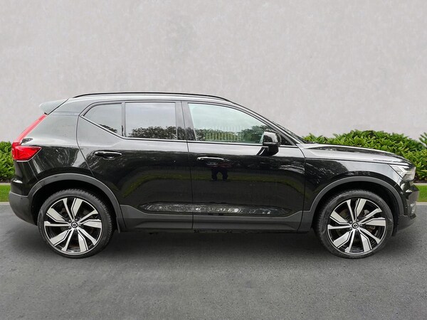 Used Volvo XC40 2022 for sale - 76232777: Photo 3