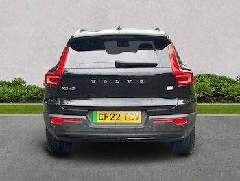 Used Volvo XC40 2022 for sale - 76232777: Photo