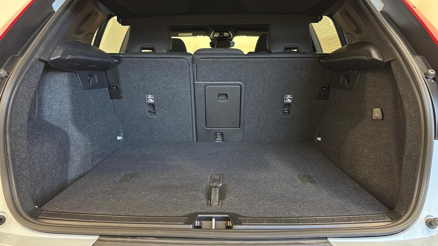 Used Volvo XC40 2025 for sale - 77033457: Photo 17