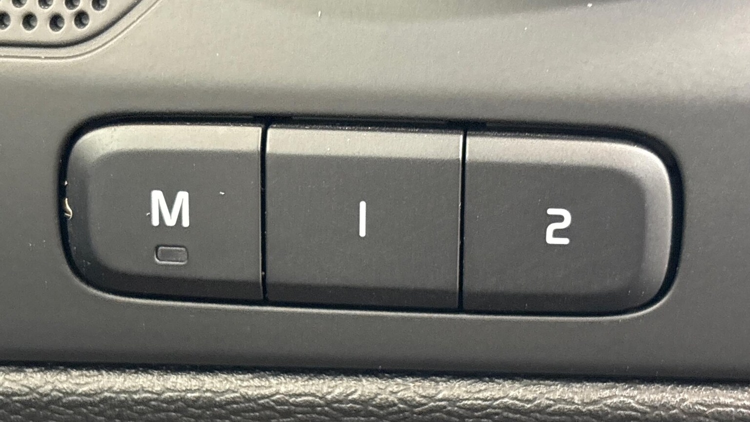 Used Volvo XC40 2025 for sale - 77033457: Photo 27