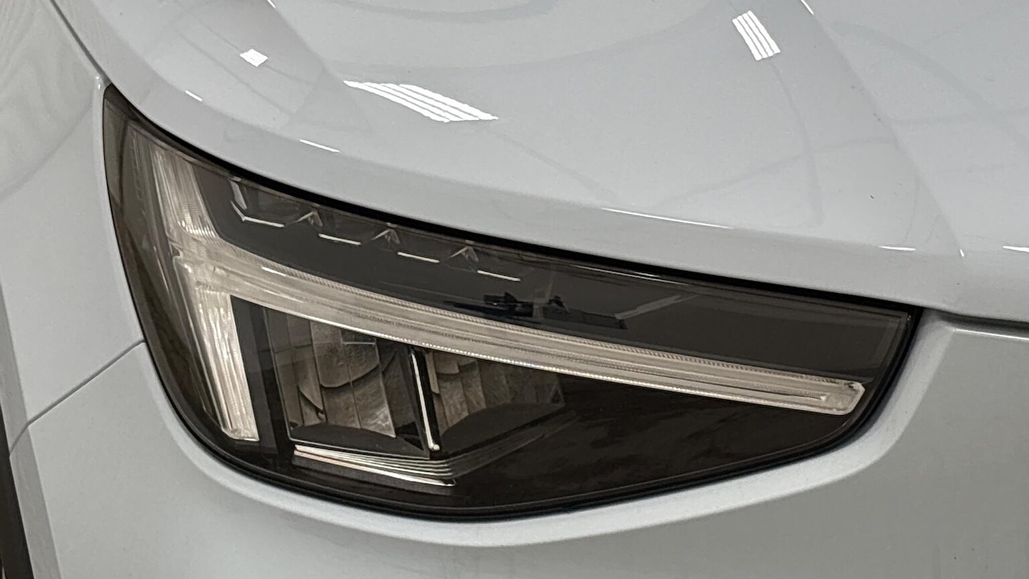 Used Volvo XC40 2025 for sale - 77033457: Photo 40