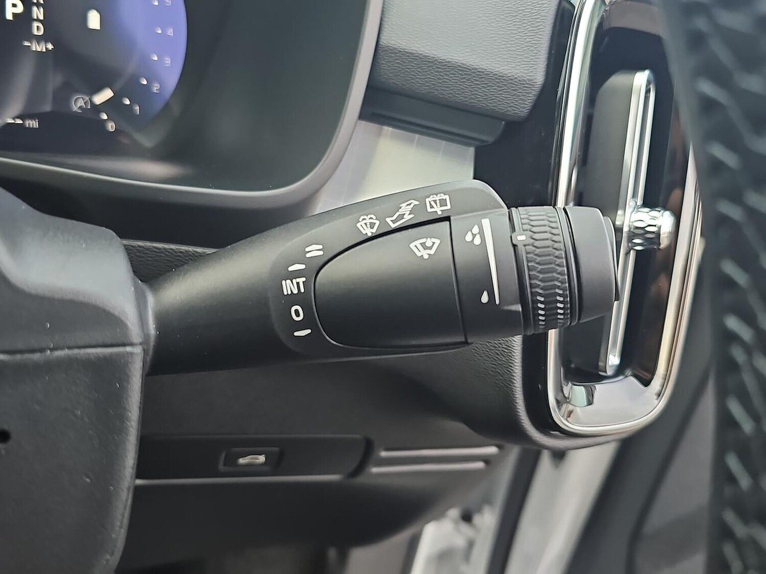 Used Volvo XC40 2025 for sale - 77489666: Photo 27