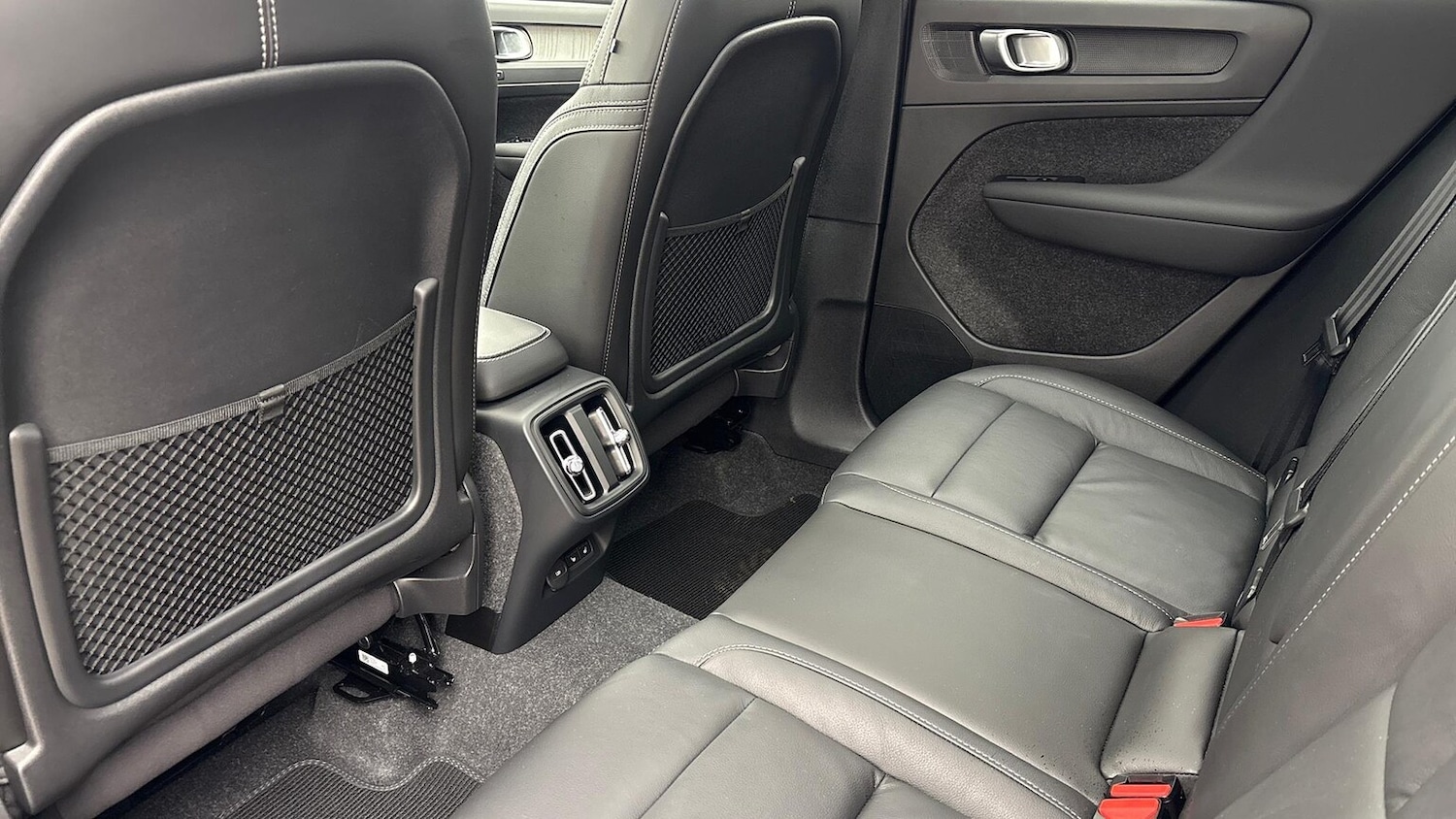 Used Volvo XC40 2025 for sale - 77033455: Photo 16