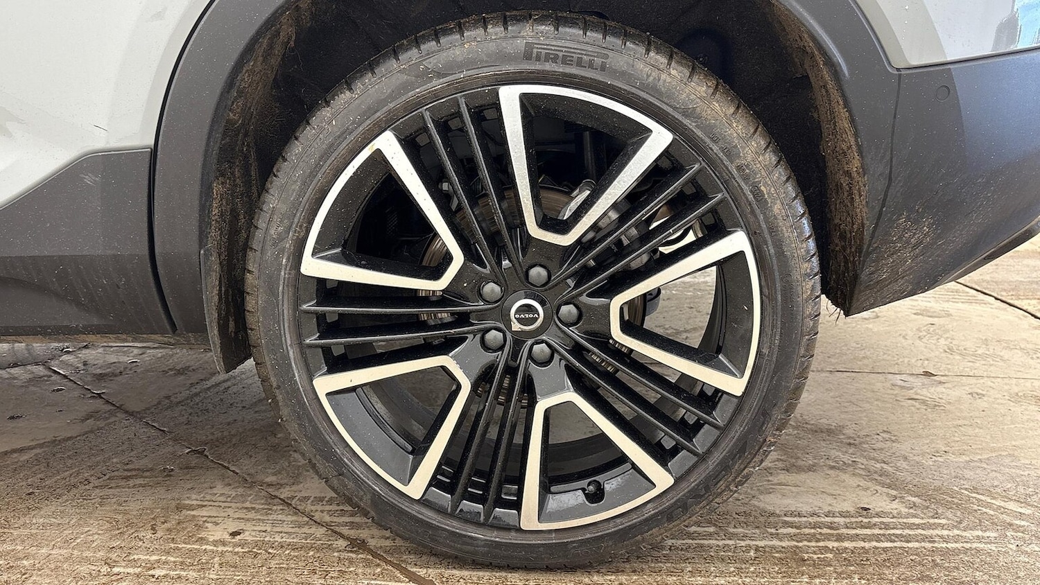 Used Volvo XC40 2025 for sale - 77033455: Photo 26