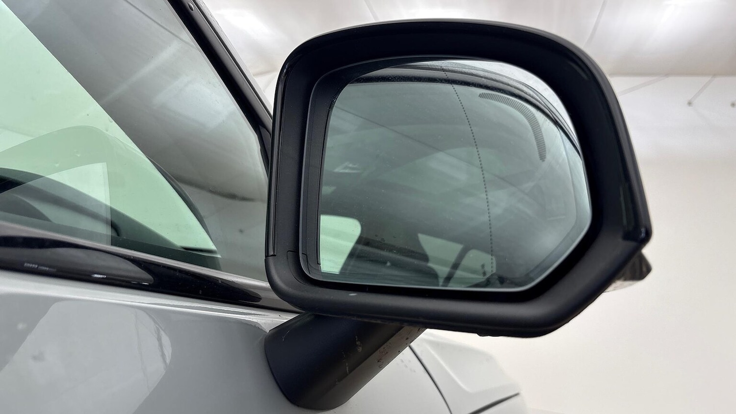 Used Volvo XC40 2025 for sale - 77033455: Photo 28