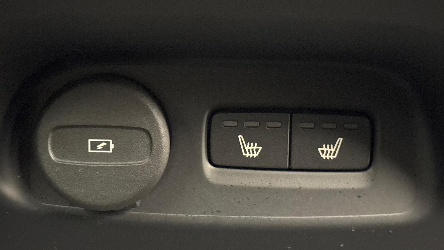 Used Volvo XC40 2025 for sale - 77033455: Photo 39