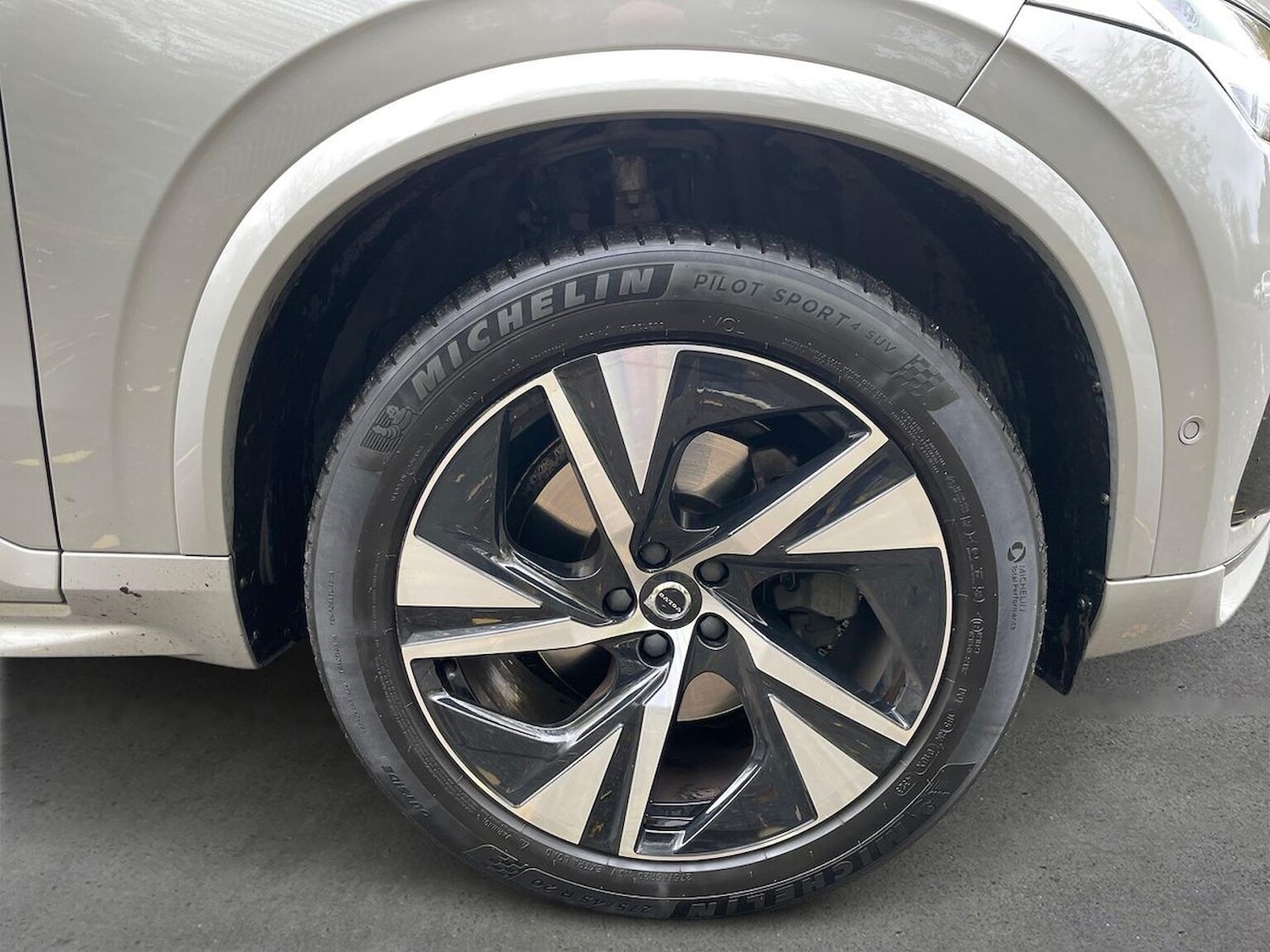 Used Volvo XC90 2022 for sale - 76455303: Photo 6