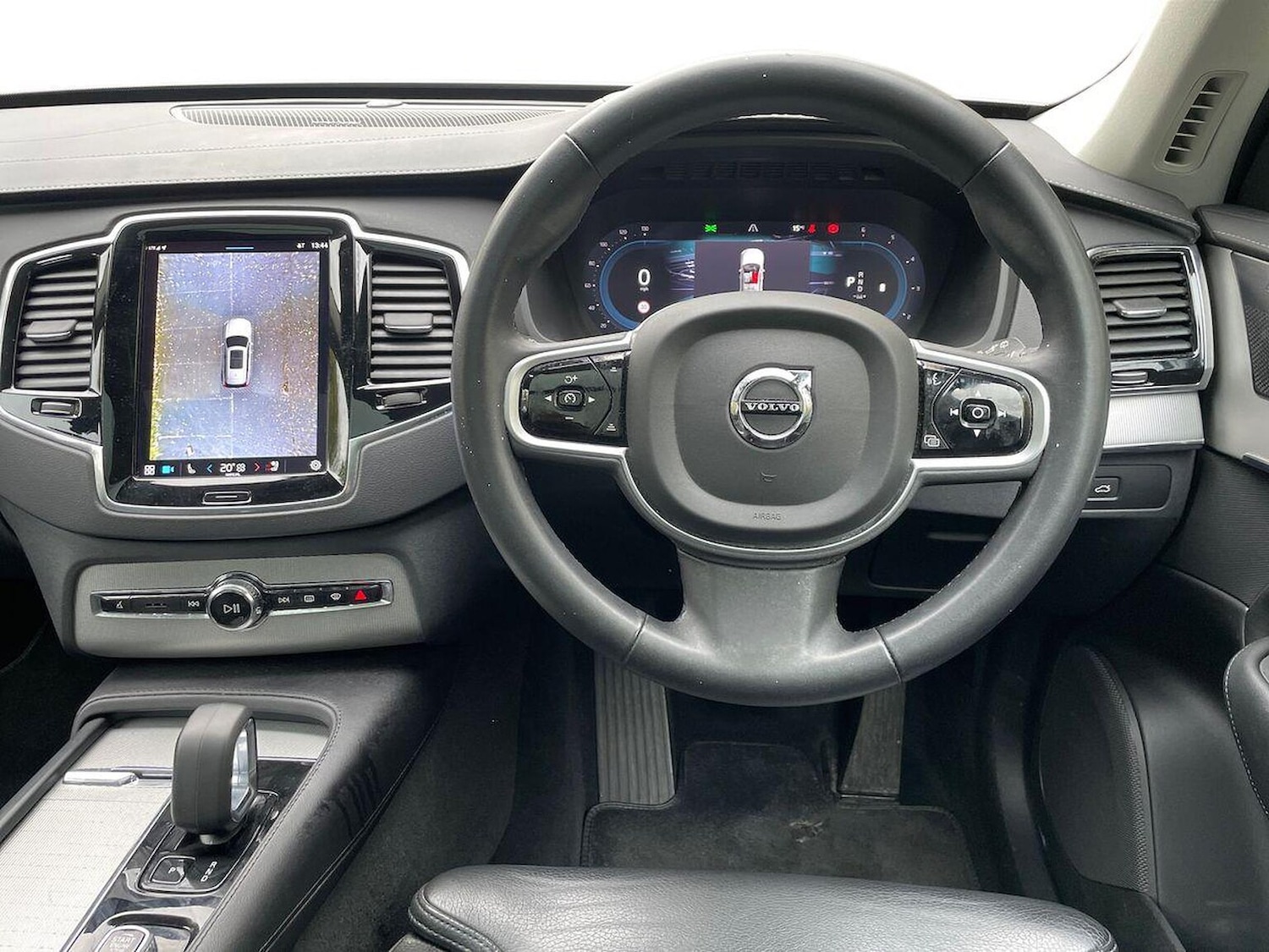 Used Volvo XC90 2022 for sale - 76455303: Photo 9