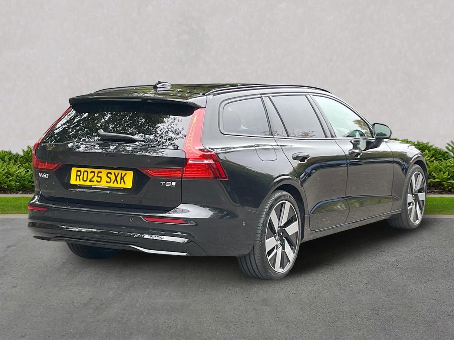 Used Volvo V60 2025 for sale - 76268325: Photo 18