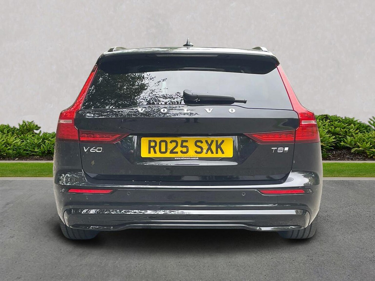 Used Volvo V60 2025 for sale - 76268325: Photo 4