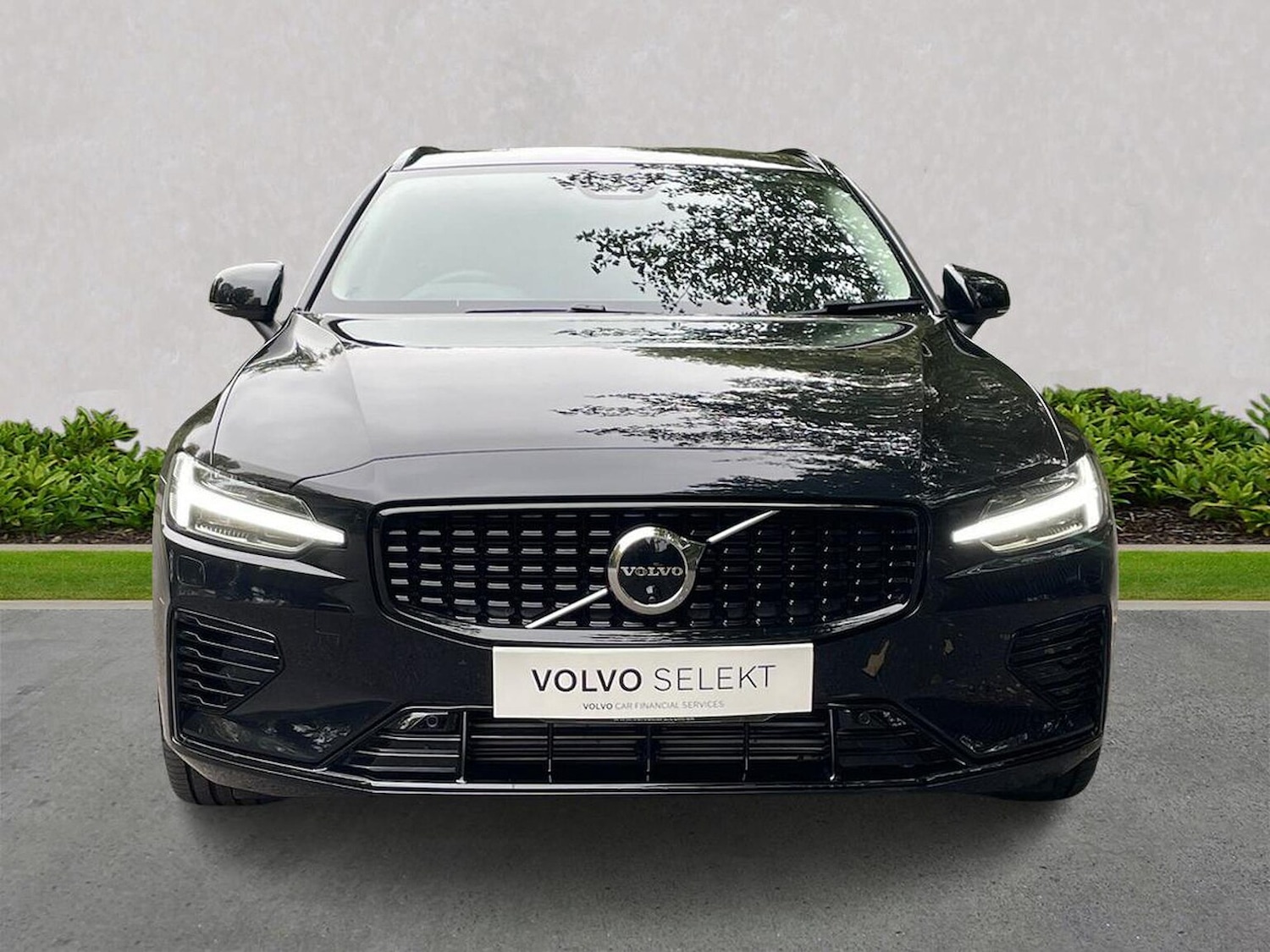 Used Volvo V60 2025 for sale - 76268325: Photo 5