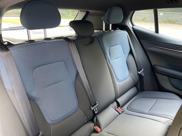 Used Volvo EX30 2025 for sale - 76293085: Photo 16