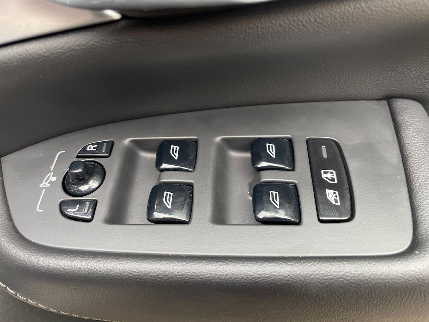 Used Volvo XC90 2022 for sale - 76293091: Photo 21