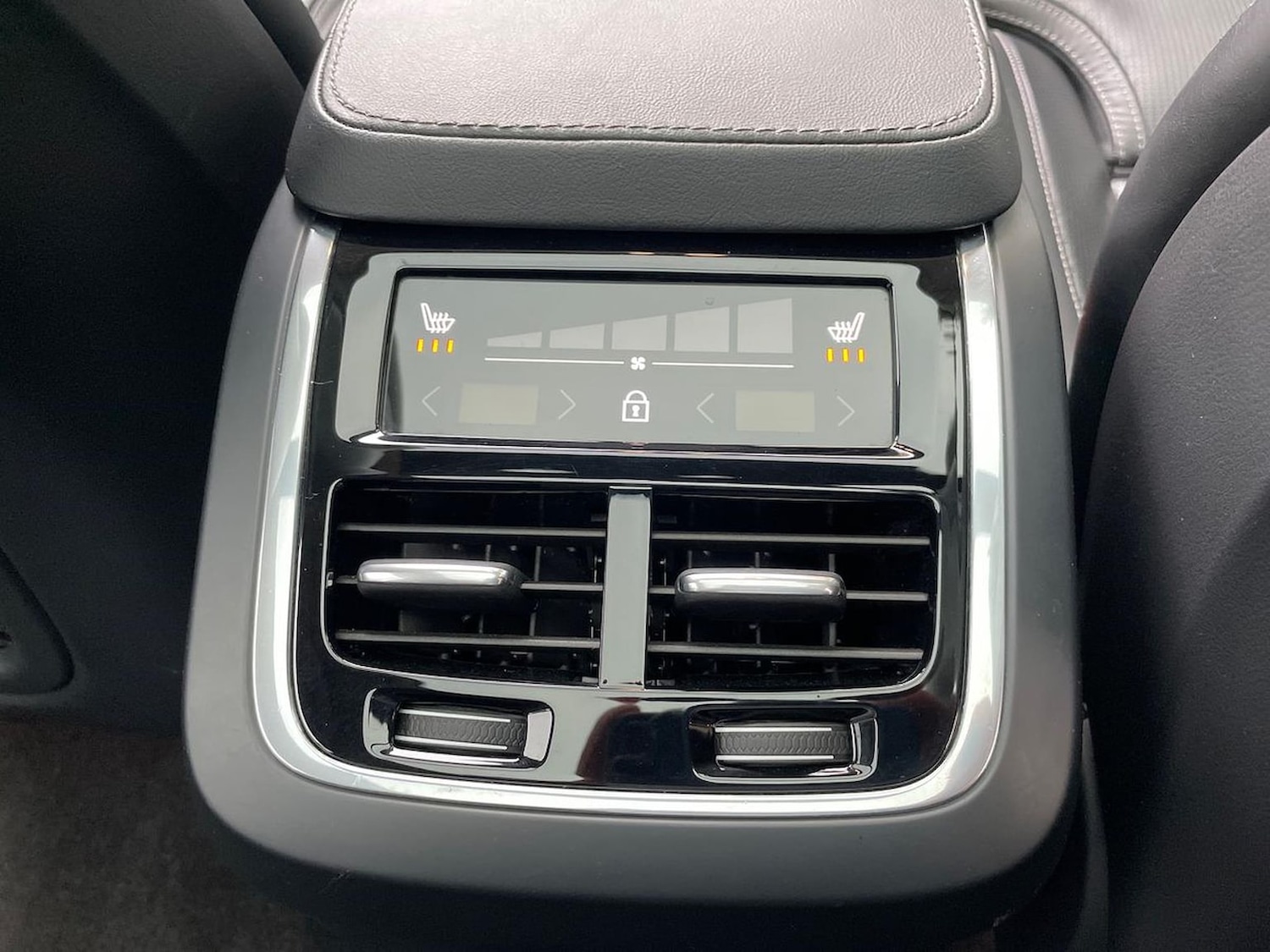 Used Volvo XC90 2022 for sale - 76293091: Photo 22