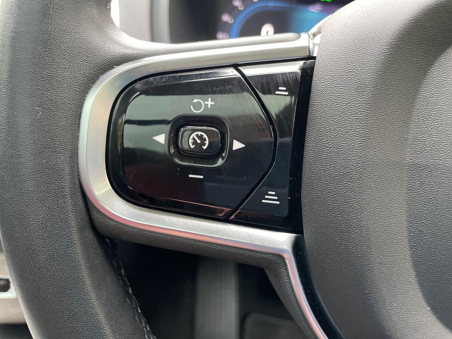 Used Volvo XC90 2022 for sale - 76293091: Photo 27