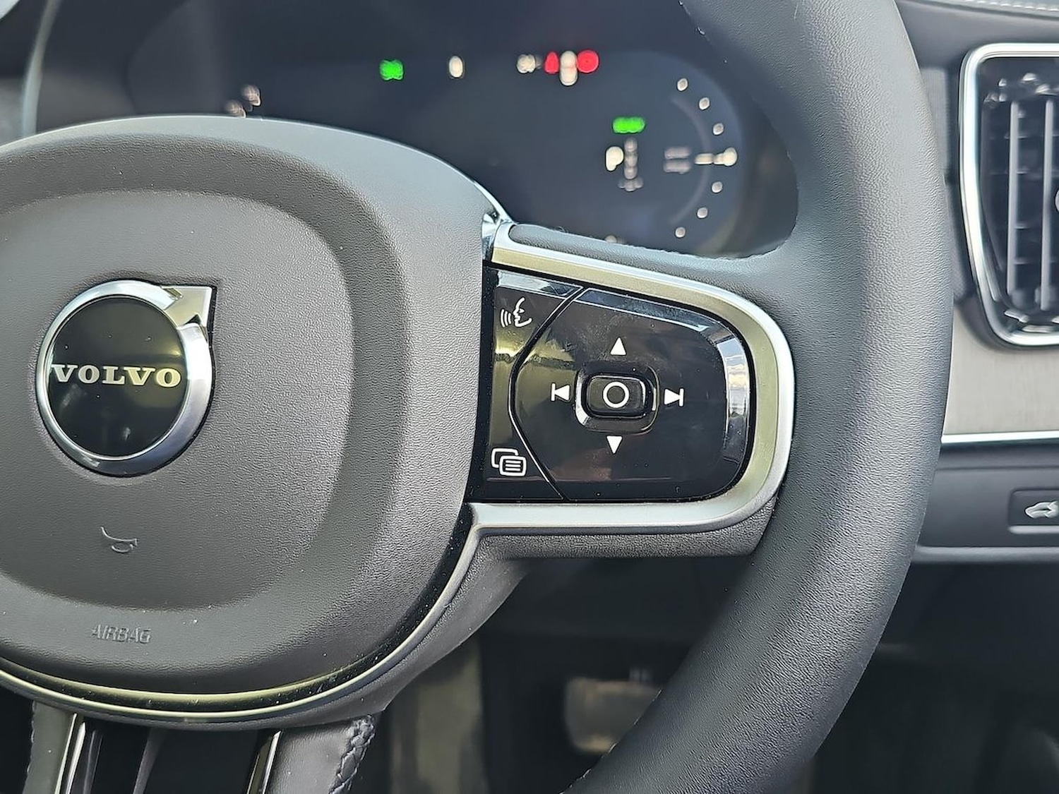 Used Volvo XC90 2025 for sale - 78191316: Photo 27