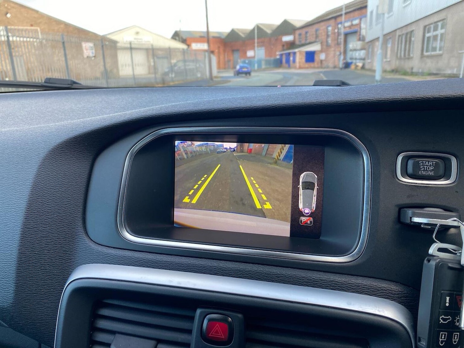 Used Volvo V40 2018 for sale - 77056995: Photo 25